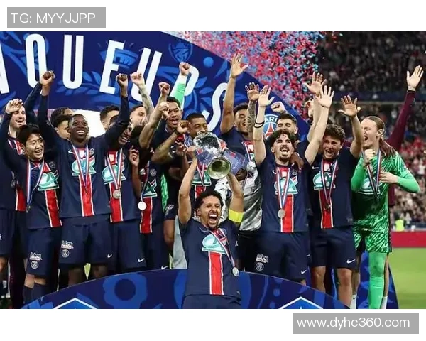 德甲：巴萨3-0那不勒斯！绝杀瞬间引爆全场战术复盘