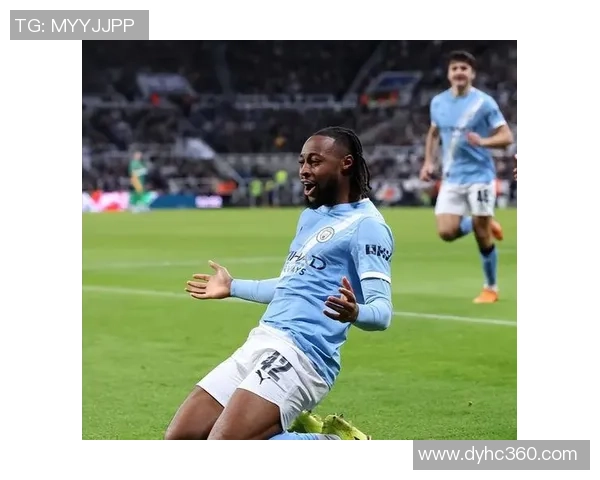 世界杯精彩对决曼城与那不勒斯1比1平局绝杀瞬间引发全场热烈反响